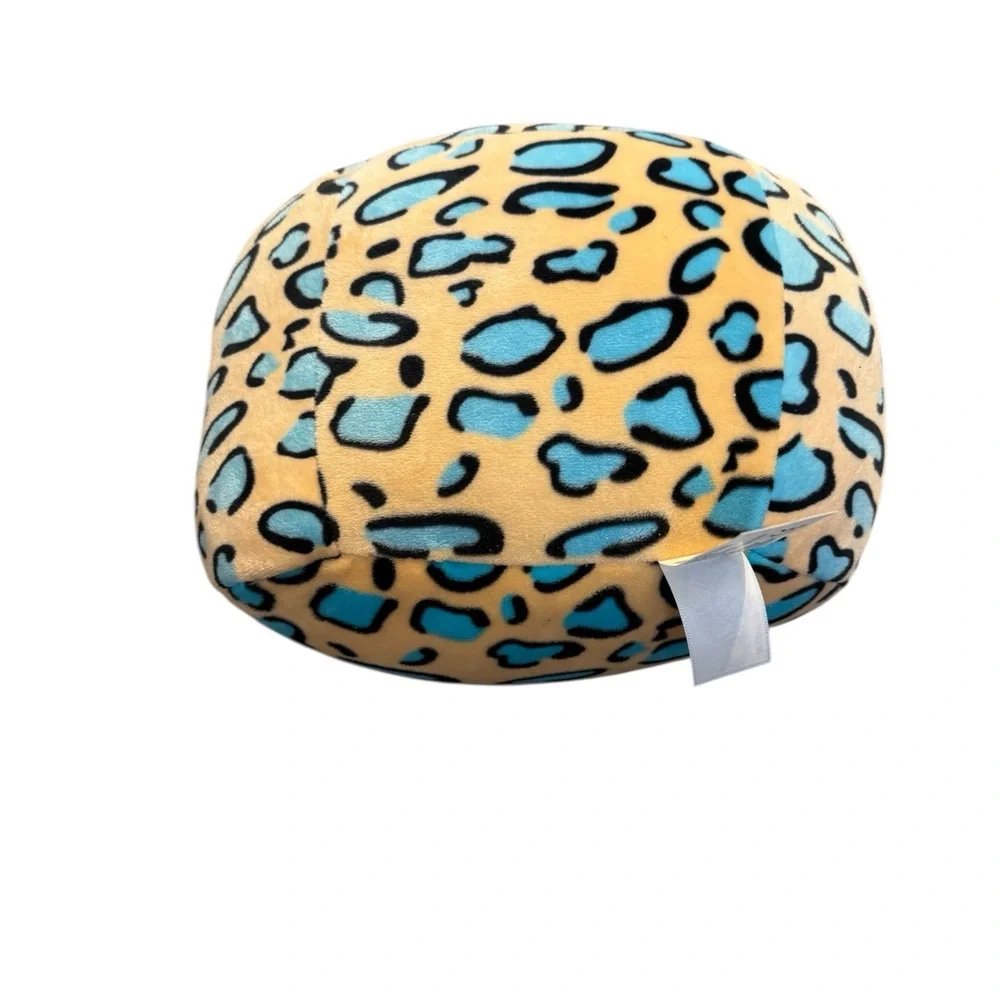 Liv The Leopard Stackable 8